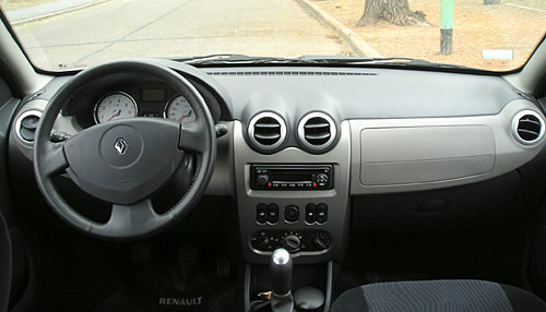 Interior del Renault Sandero Luxe - Foto: Cosas de Autos Blog