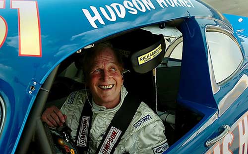 Paul Newman le puso la voz a Doc Hudson en Cars (2006)