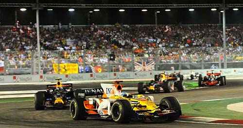 Fórmula 1: Alonso brilló en la histórica noche de Singapur