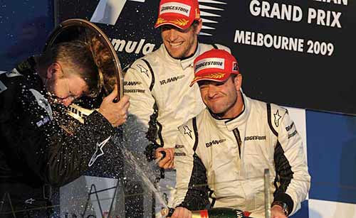 Brawn GP en lo más alto del podio de Australia.