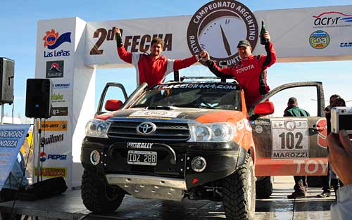 Young-Lozada (Toyota SW4) ganaron en autos en la segunda fecha del Cross Country.