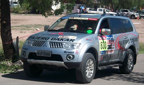 Mitsubishi Pajero Dakar en el Dakar Argentina-Chile 2010 - Foto: Inforace para Cosas de Autos.