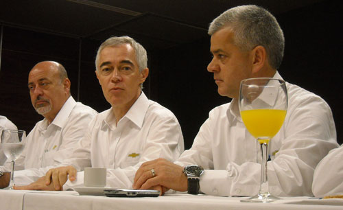 Barba, Ardila y Rocha con la prensa argentina.