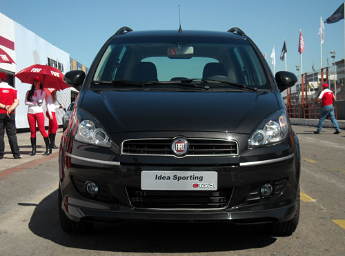Fiat Idea Sporting - Foto: Cosas de Autos Blog