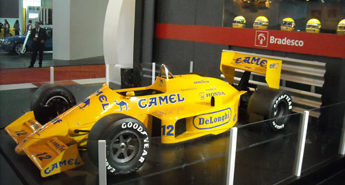 Lotus-Honda de Senna en el Salón de San Pablo.