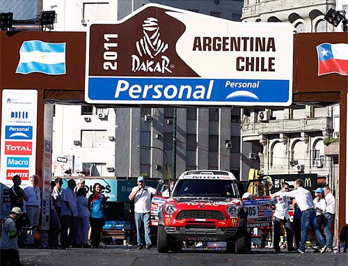 El MINI Countryman en la largada del Dakar Argentina-Chile 2011