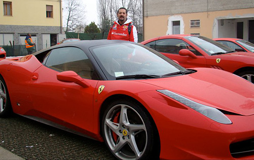 Leonardo Pizzano, colaborador de Cosas de Autos en Uruguay, en Italia.