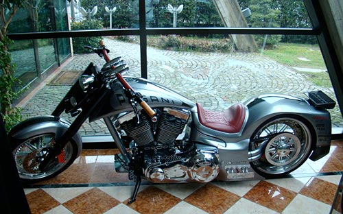 Una moto creación de Pagani.