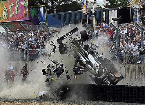 El golpe de McNish en las 24 Horas de Le Mans 2011