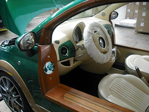 El Fiat 500 eléctrico de Khadafy diseñado por Castagna.