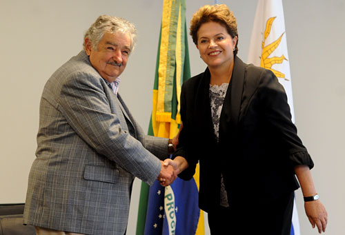 José Mujica, presidente de Uruguay, y Dilma Rousseff, presidente de Brasil