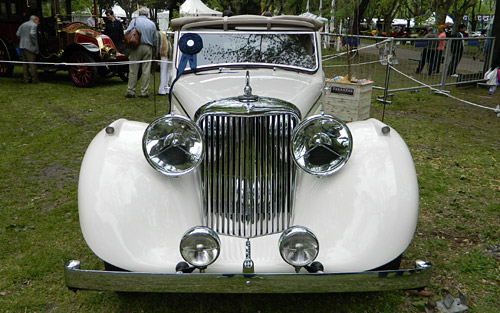 Jaguar MK IV 1947 Drophead Coupe, segundo premio de Autoclásica 2011