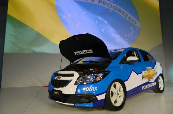 Video: el orgulho brasileiro del Chevrolet Onix