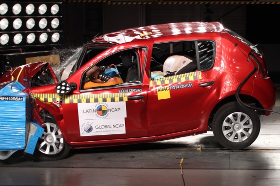 Renault Sandero en los test de LatinNCAP