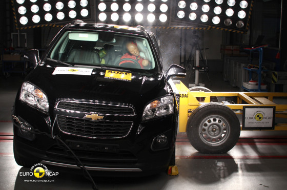Chevrolet Tracker (Trax) consiguió las 5 estrellas EuroNCAP
