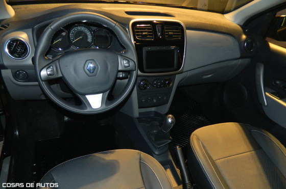 Interior del Nuevo Renault Logan