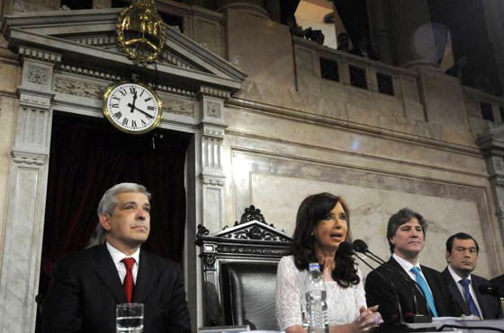 Cristina Kirchner aseguró que las ventas de autos no cayeron a causa del #impuestazo