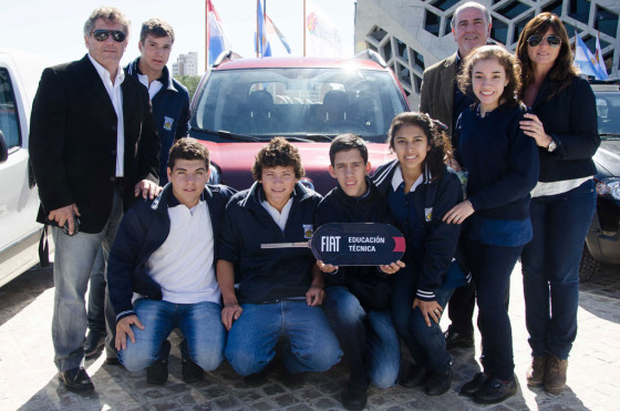 Fiat Auto Argentina donó 16 0km a escuelas técnicas de Córdoba