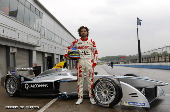 Cochito López junto al Fórmula E