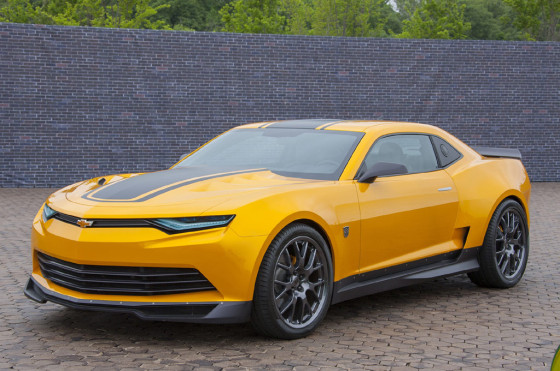 Se estrenó una nueva Transformers con el debut de la Chevrolet Tracker y rediseño para el Camaro