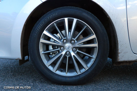 Test Toyota Corolla 2014 - Cosas de Autos