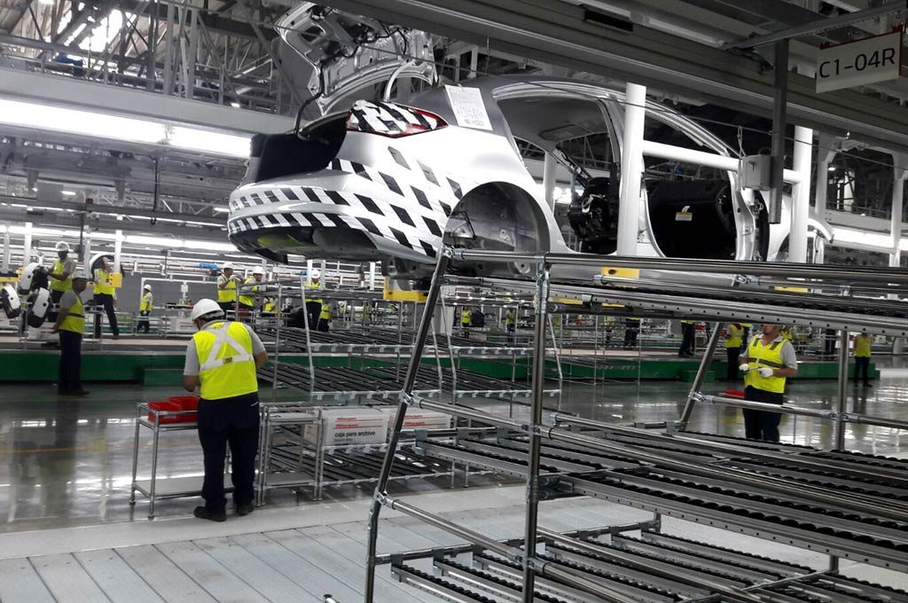 En Nuevo León ya se fabrica el Kia Cerato