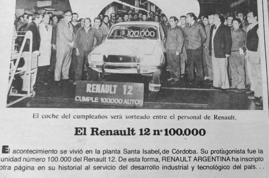 Renault 12 - 100 mil unidades