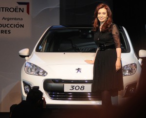 Peugeot realizÃ³ el lanzamiento industrial del 308