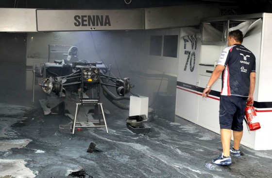 Así quedó el box de Williams en el GP de España tras el incendio.