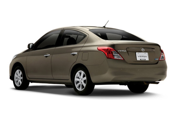 Nissan Versa