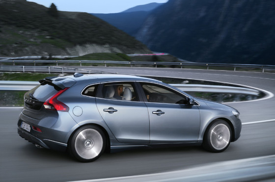 Volvo V40