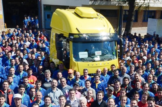 Iveco celebró la producción de su camión número 90.000