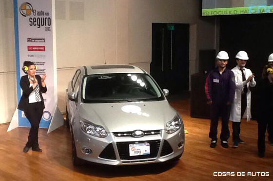 Nuevo Ford Focus, ganador como Auto más seguro de industria nacional 2013.