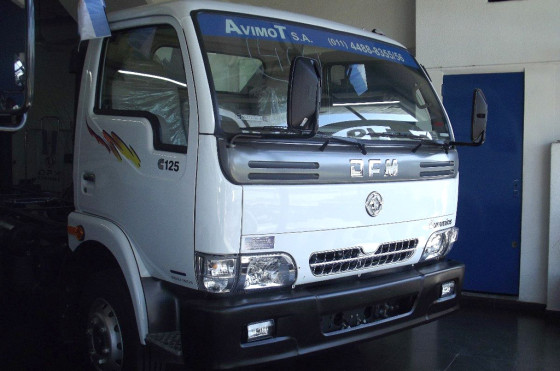 Camión DFM C125 hecho en Uruguay.
