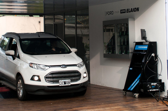 Chequeo preventivo antes de las vacaciones de Ford