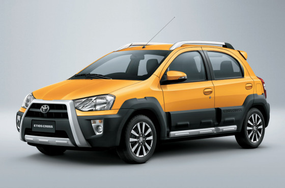 Toyota Etios Cross