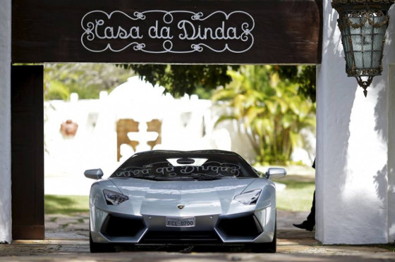 Lamborghini Aventador hallada en la finca de Collor de Melo.