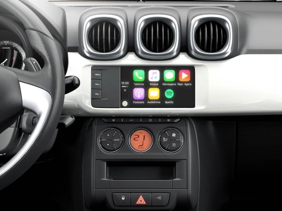 La pantalla de 7" y el bandaux resaltan en el interior del Nuevo C3 Aircross