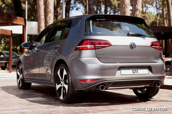 Volkswagen Golf GTI