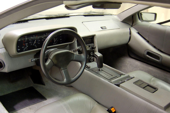 DeLorean DMC-12