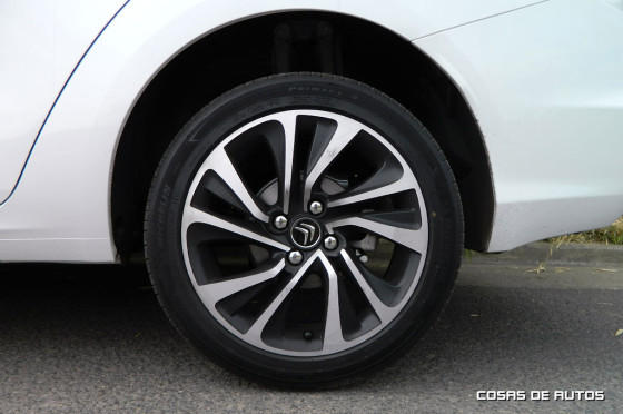 Test del Citroen C4 Lounge S - Foto: Cosas de Autos