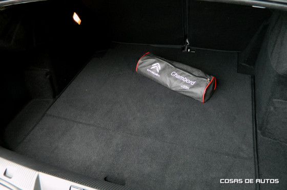 Test del Citroen C4 Lounge S - Foto: Cosas de Autos