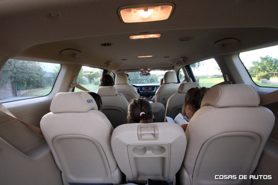 Test de Kia Carnival - Foto: Cosas de Autos