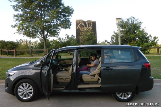 Test de Kia Carnival - Foto: Cosas de Autos
