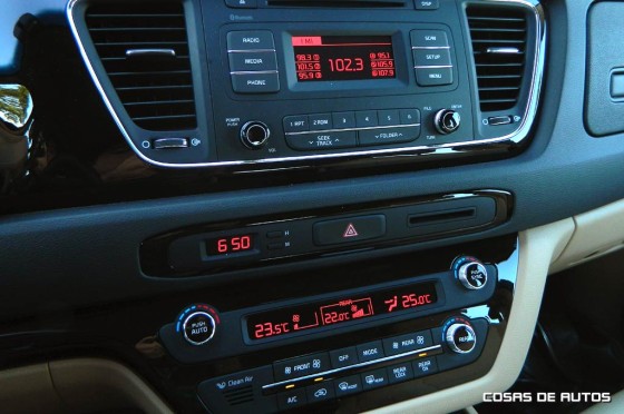 Test de Kia Carnival - Foto: Cosas de Autos