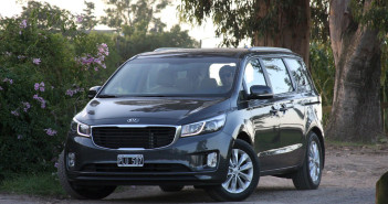 Test de Kia Carnival - Foto: Cosas de Autos