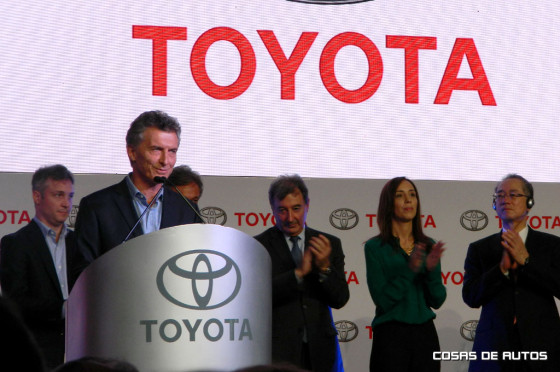 Macri inauguró oficialmente la ampliación de la planta de Toyota Argentina