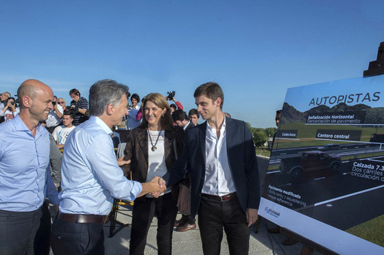 Macri prometió duplicar la cantidad de autopistas en los próximos cuatro años