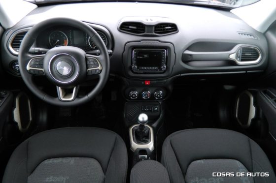 El interior del Jeep Renegade