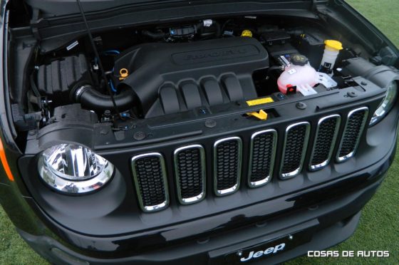 Motor del Jeep Renegade Sport